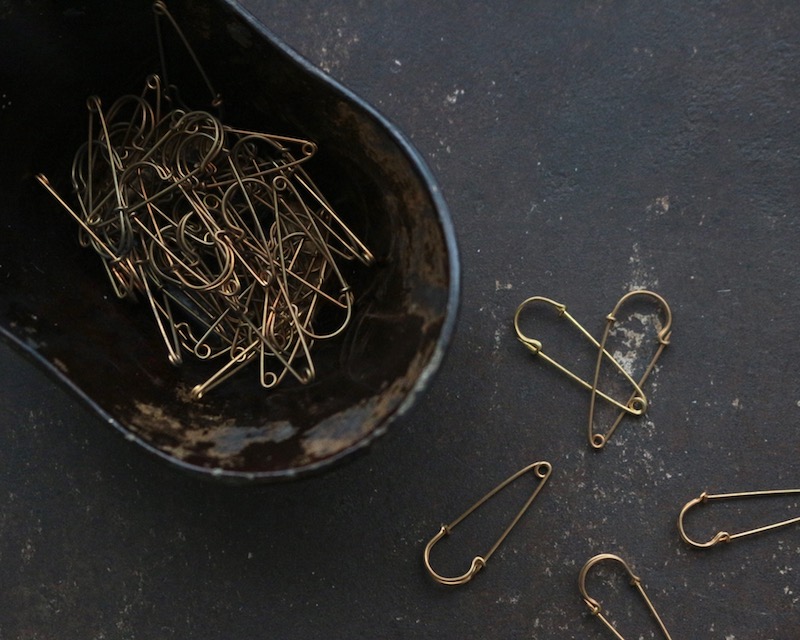 Metal Pin -S