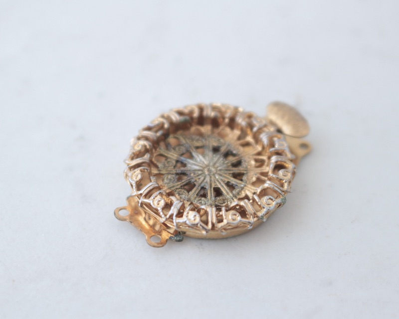 Setting Clasp
