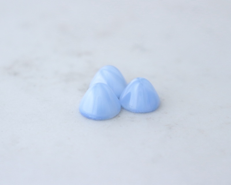 Imitation moonstone