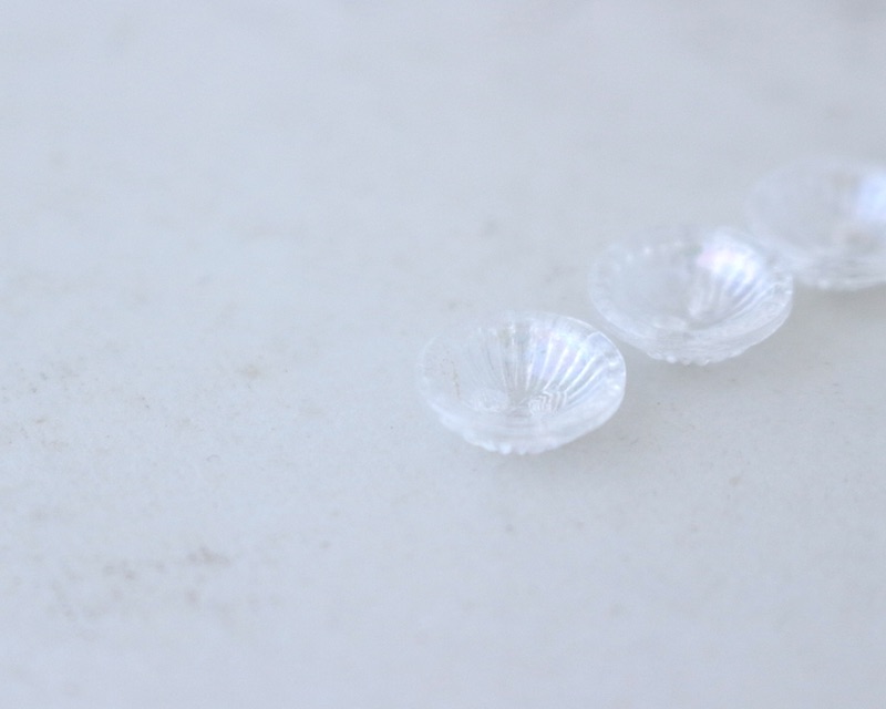 Glass Button - AB