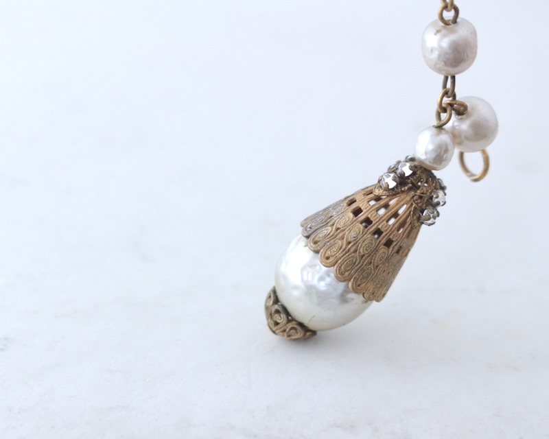 Pearl Dangling Bracelet