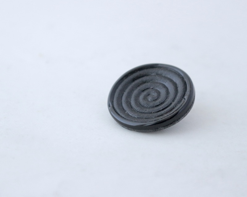 Glass Button