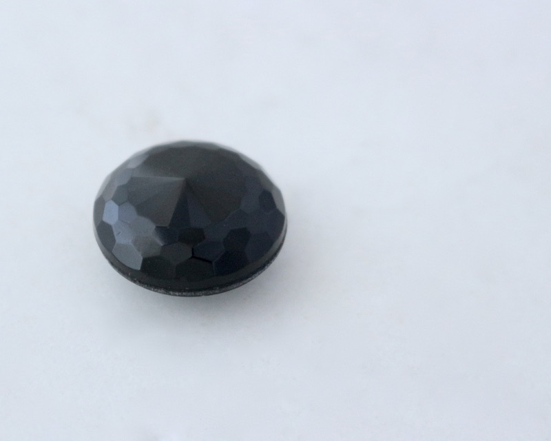 Glass Button