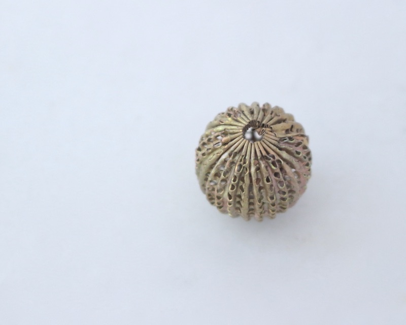 Metal beads