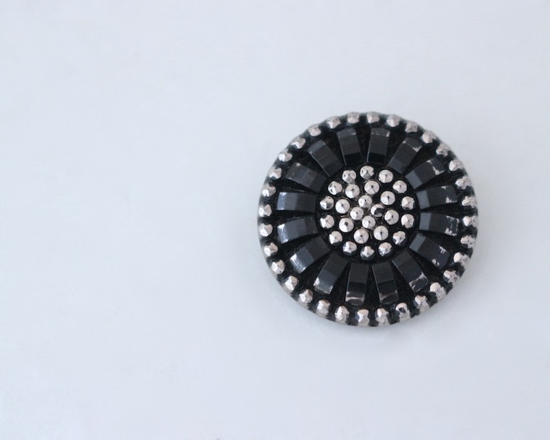 Glass Button
