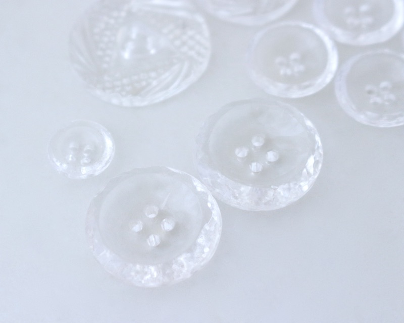 Glass Button
