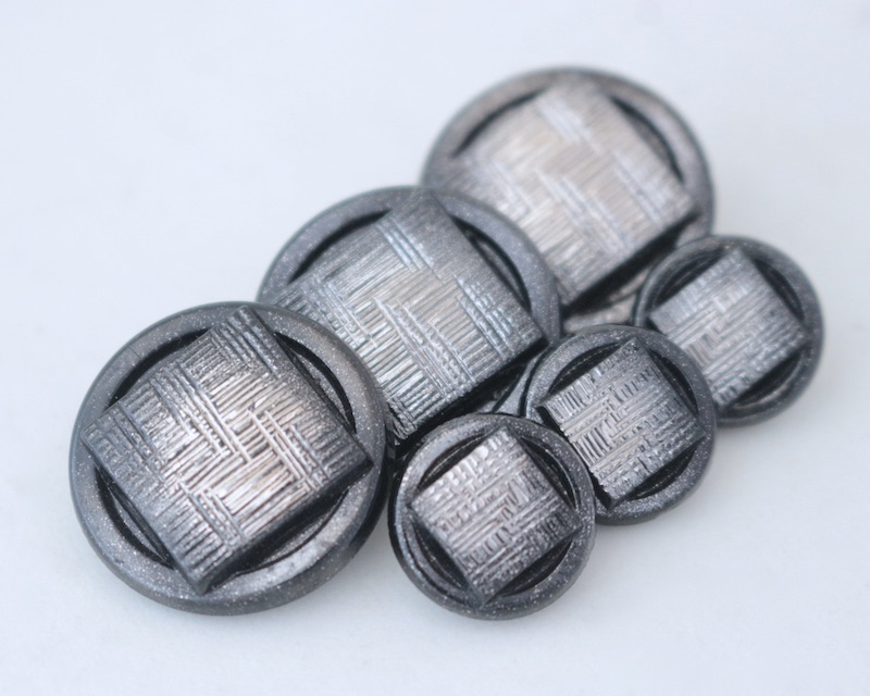 Glass Button