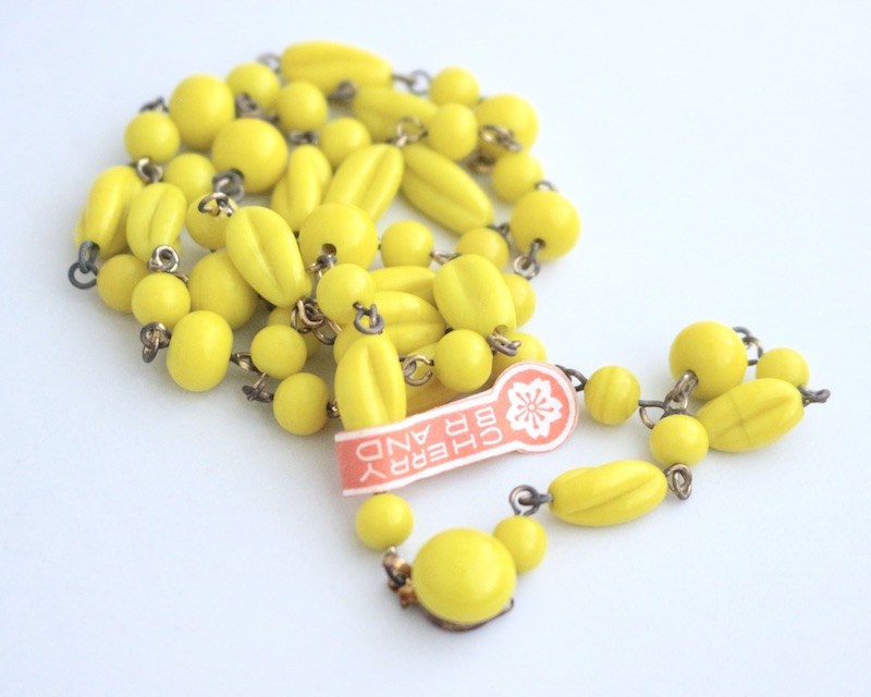 Glass NK + Chain
