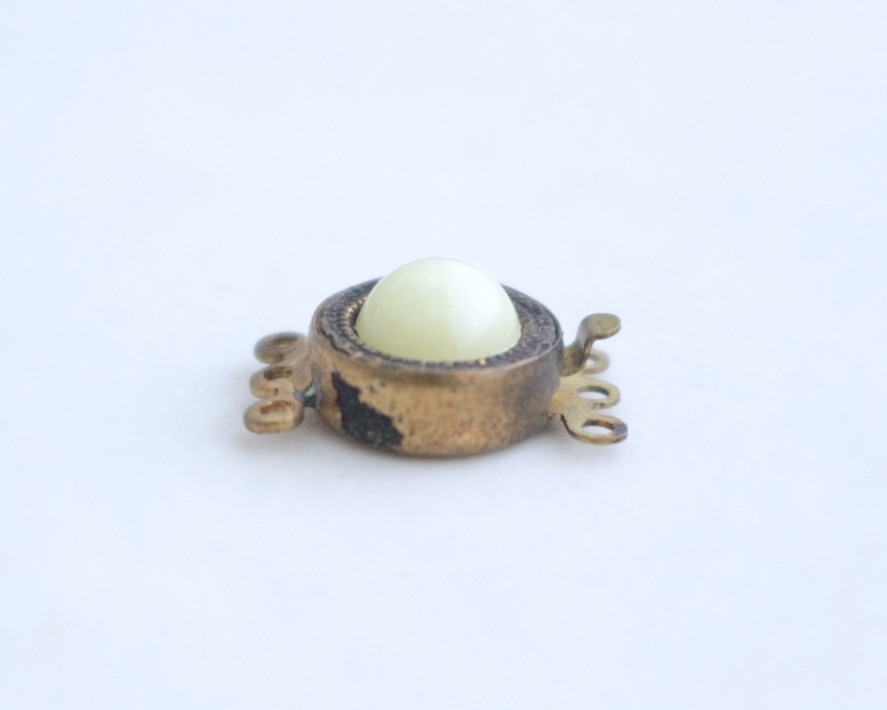 metal clasp