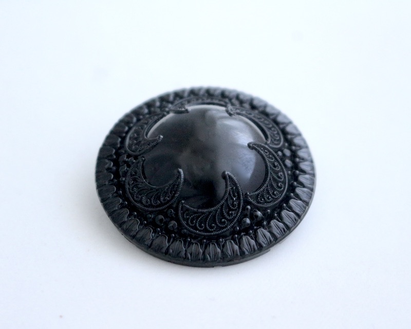 Glass Button