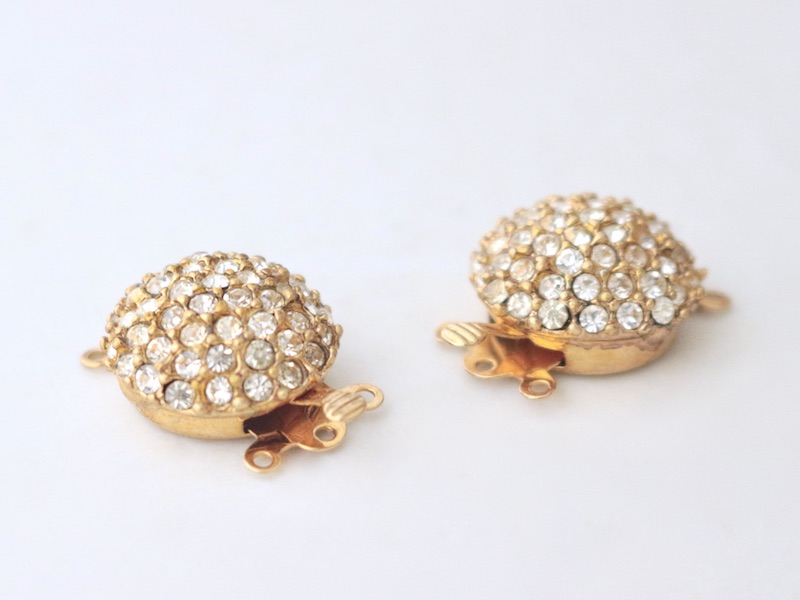 metal clasp