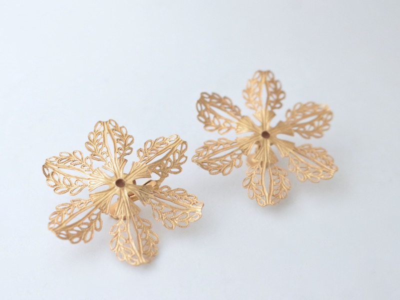 Earring base